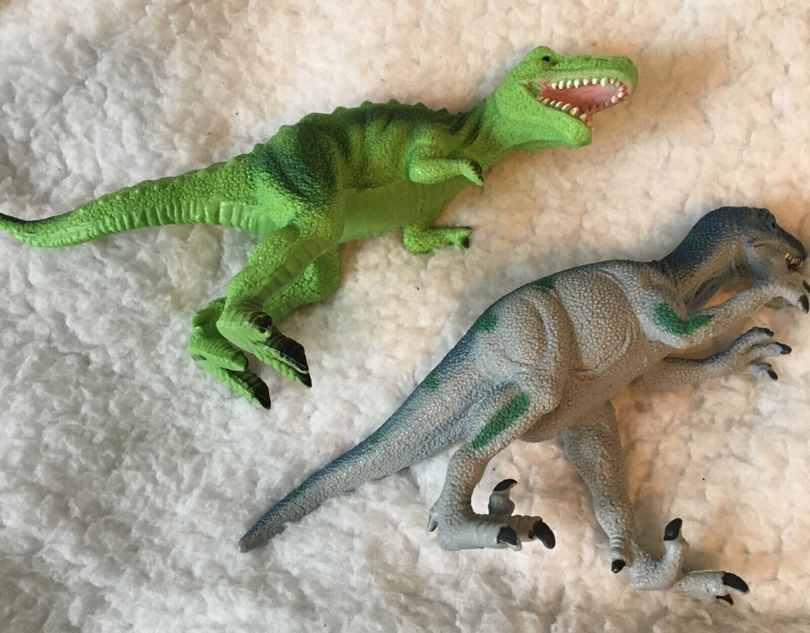 Kit 2 Dinossauros Tiranossauro Rex Velociraptor Brinquedo - Dupari