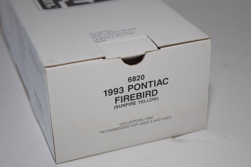 AMT ERTL No. 6820 -1993 Pontiac Firebird Promo Car - MIB - Picture 5 of 6