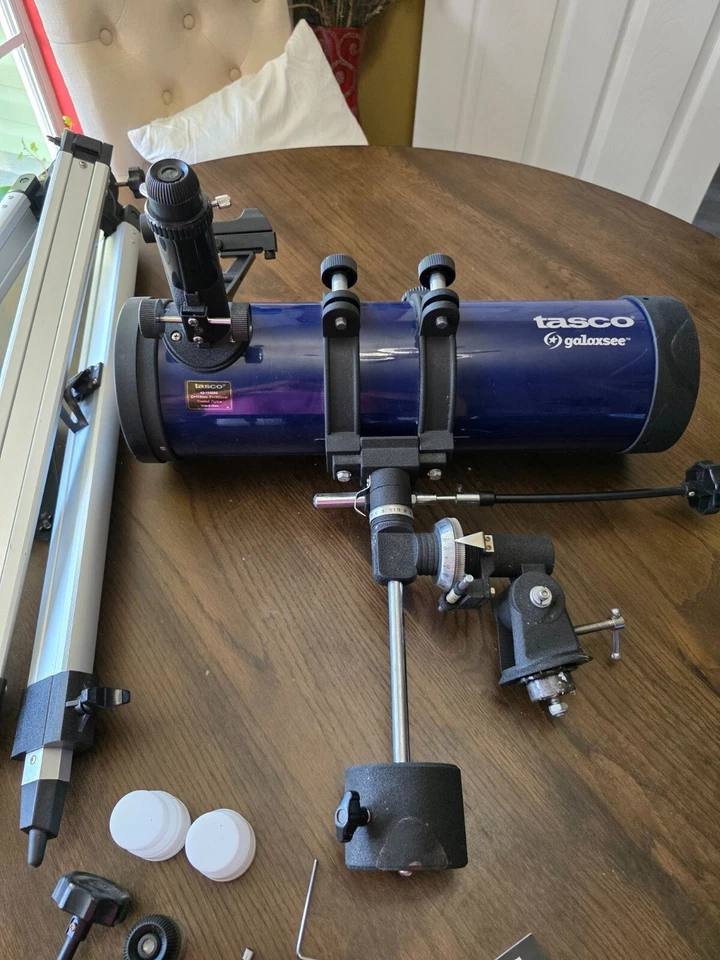 Tasco Galaxsee 40-114675 Telescope With Tripod & Accessories - Image 3 of 4