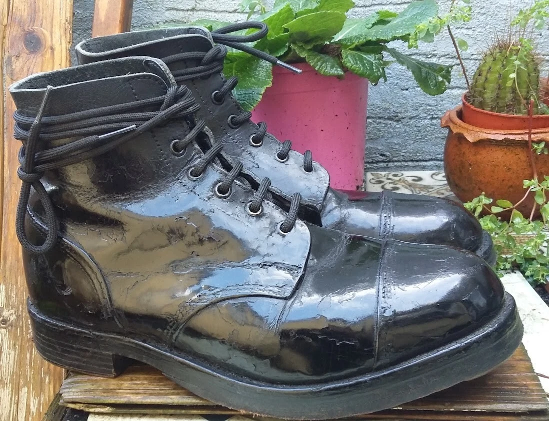 9 L BRITISH ARMY AMMO BOOTS Military Guards Hobnail WW1 WW2 Patt Living History