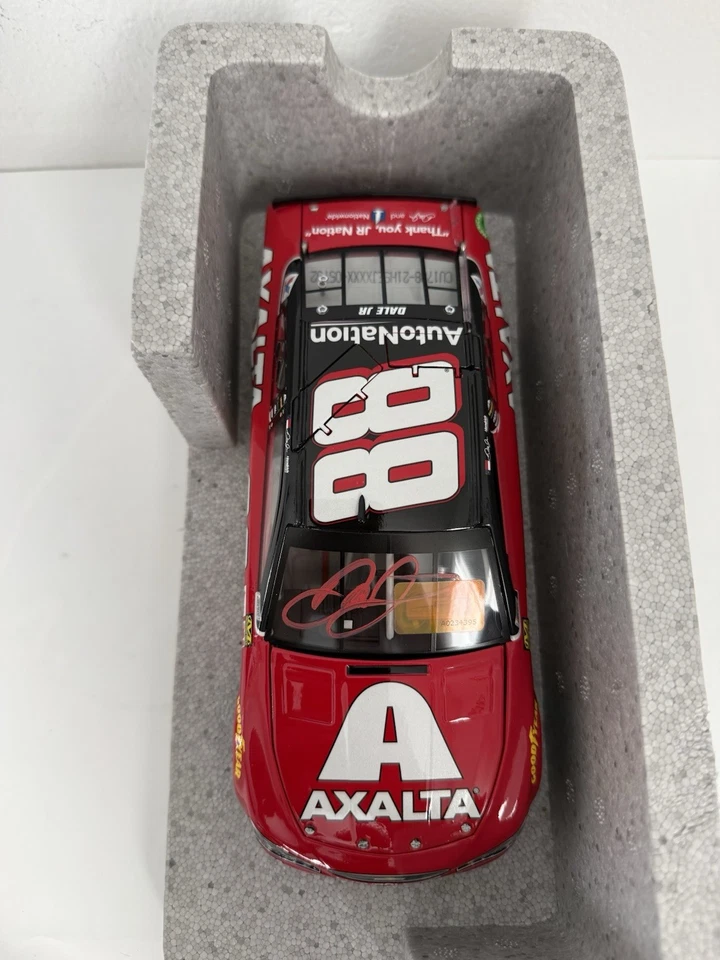 Dale Earnhardt Jr. #88 Axalta Last Ride Autografiado 1:24 Diecast NASCAR Foto 4 de 4