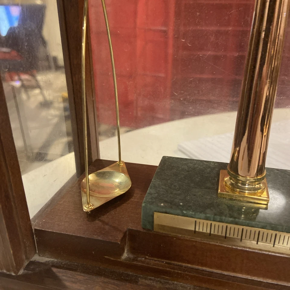 Escala de equilibrio de latón de la fiebre del oro de California 150 aniversario Franklin Mint Foto 4 de 4