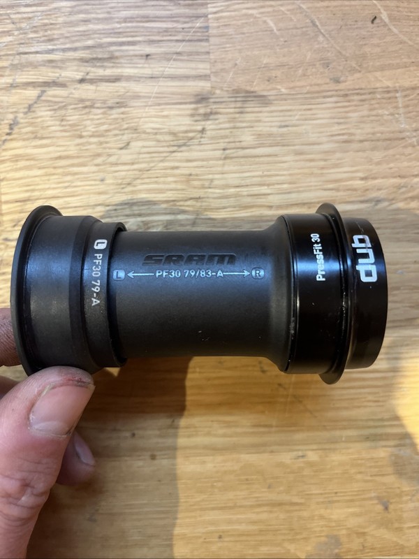 SRAM DUB PF30 Bottom Bracket BB - 79/83-A