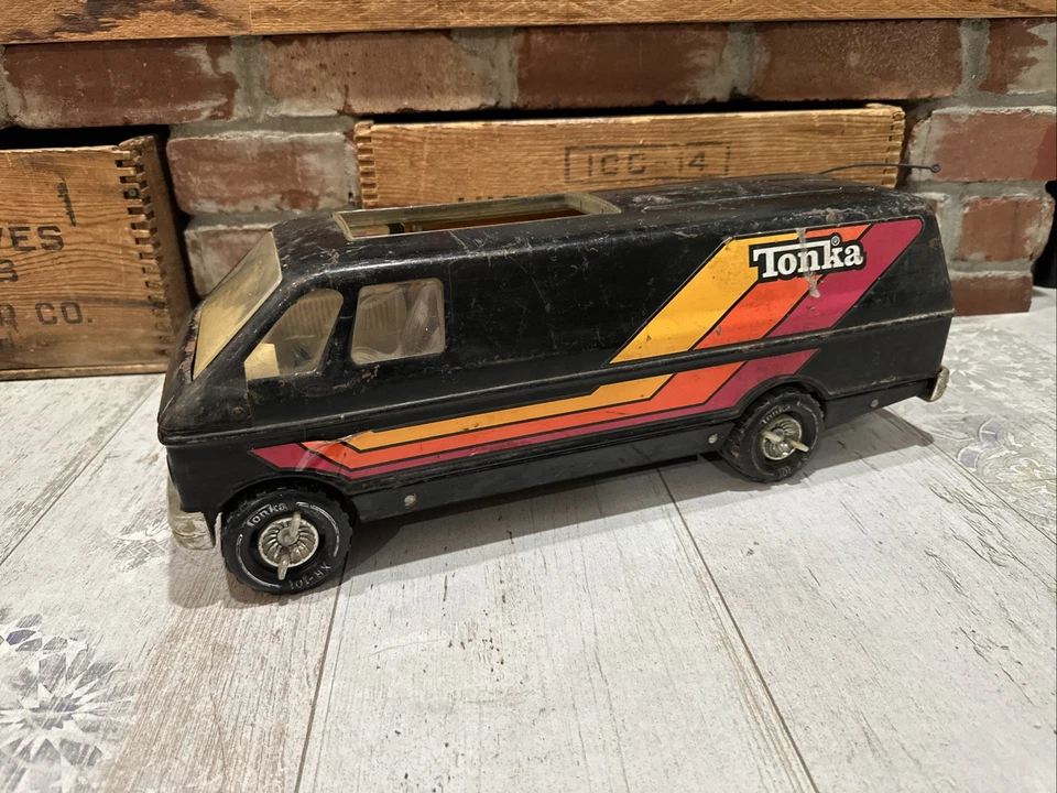 Vintage 1970's Mighty Tonka Custom Van 19'' LONG Junk Yard Sliding door WORKS! - Image 4 of 4