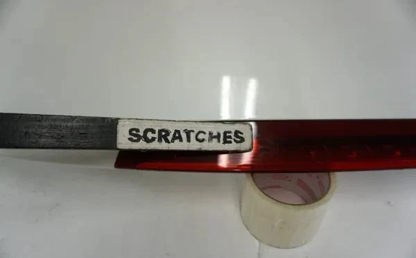 Alerón adornado puerta trasera Honda HR-V 2016-2020 OEM Foto 2 de 4