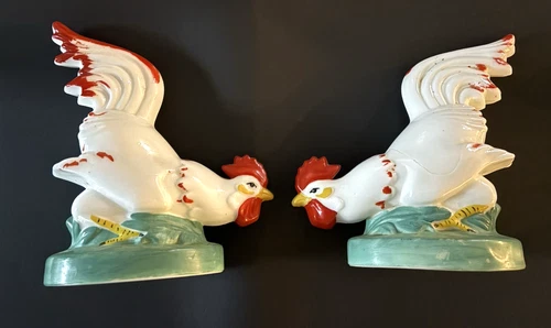 2 Vintage Kemple?  Fighting Roosters Milk Glass Bookends Door Stop Westmoreland?