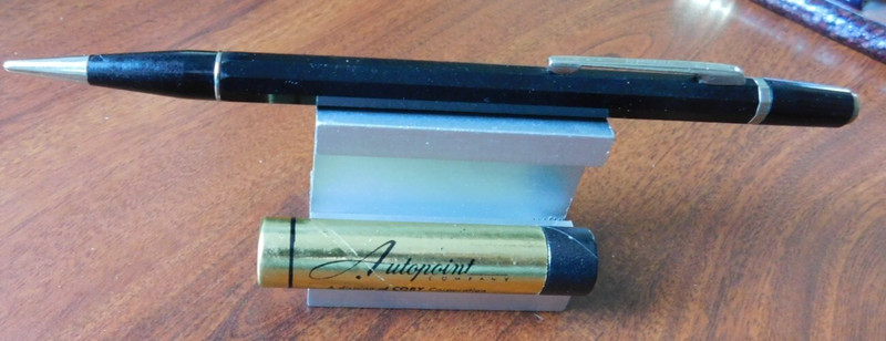 AUTOPOINT 0.9mm PENCIL WITH ERASERS 100% WORKING /GREAT GIFT FOR A COLLECTOR /1