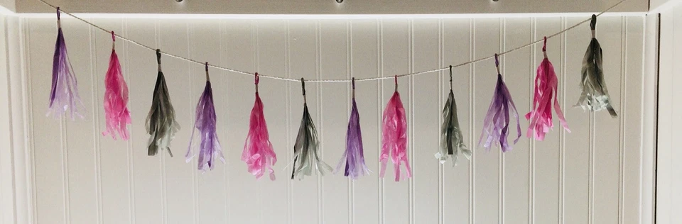 3 тканевые бумажные гирлянды баннеры — всего 45 футов /36 кисточек — лаванда, розовый, серый - Изображение 4 из 4