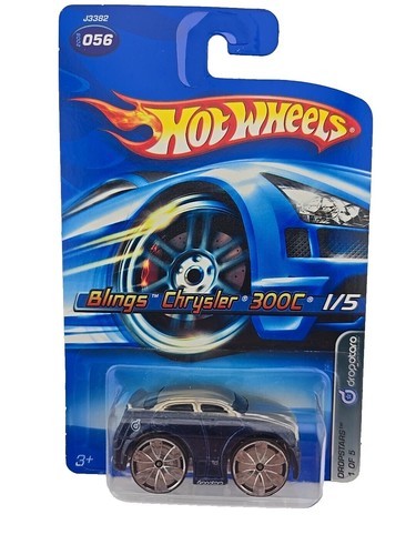 2018 HOT WHEELS 1:64 50th ANNIVERSARY HW TOONED 2/5 GOLD CHRYSLER