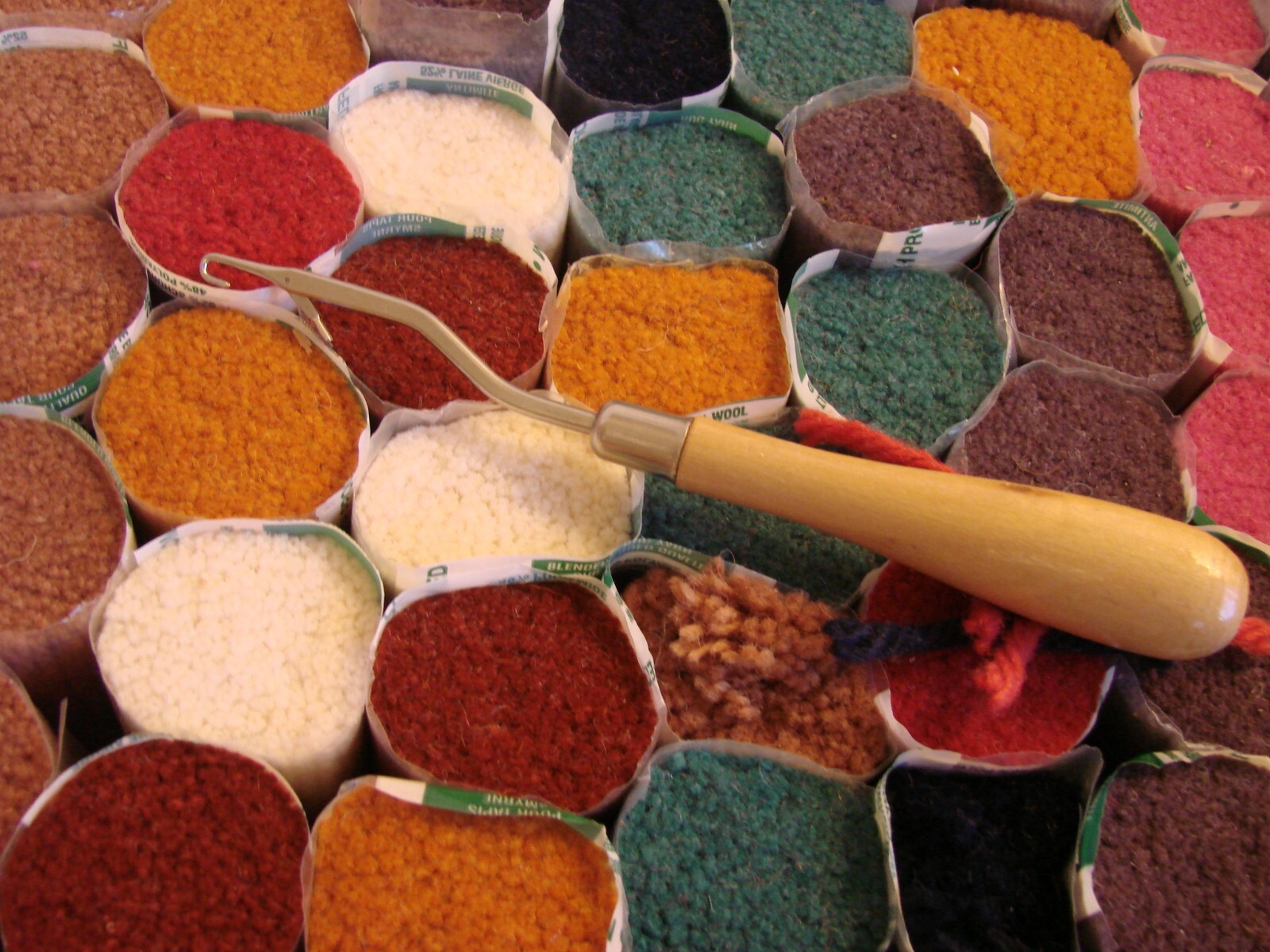 Latch hook rug making lot kit 100 packs 52 wool rug yarn, 54" x 28" canvas hook eBay