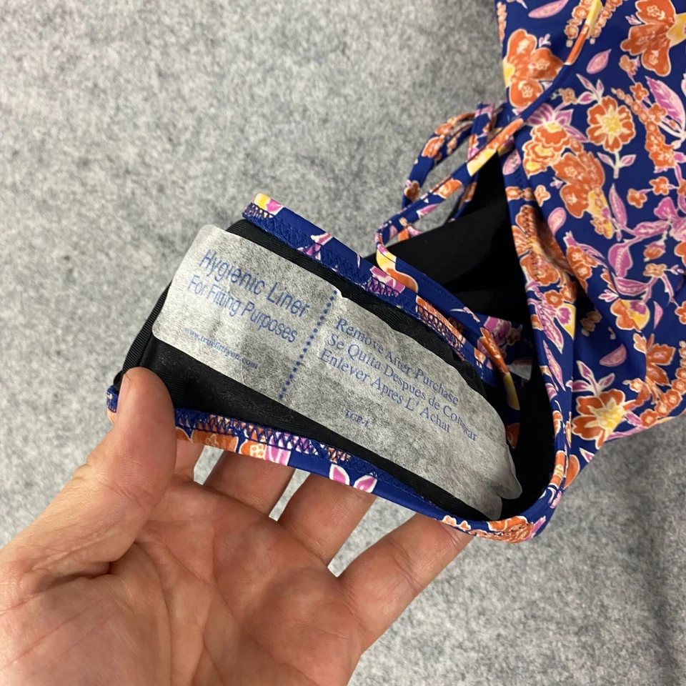 Traje de baño jcrew para mujer 4 Scribble Bikini de corte alto floral Paisley de una pieza Foto 4 de 4