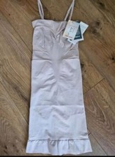 NEU TRIUMPH 'CURVY BOOST' SHAPING UNTERKLEID ROSA GR.S 36/38