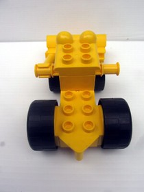 Lego DUPLO Part - SCOOP Tractor - Bob the Builder - Incomplete - from 3272