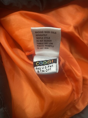Coogi Rainbow Puffer Vest Logo Designer Quality Black Women’s Size: M EUC! - Picture 6 of 9