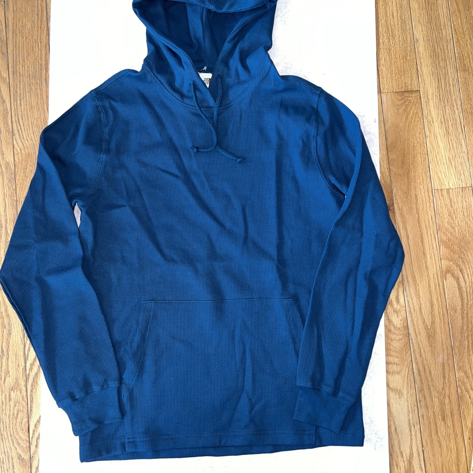 The North Face Waffle Hoodie Mens Medium Midnight Petrol Pullover NWT $80
Opens in a new window or t