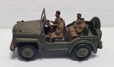 VINTAGE DINKY TOYS AUSTIN CHAMP ARMY JEEP