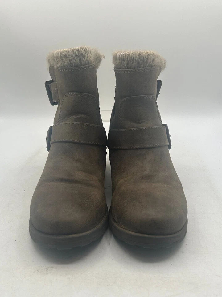 Bota de invierno al tobillo Roxy para mujer talla 9 marrón gamuza cuero punta redonda tacón bloque Foto 2 de 4