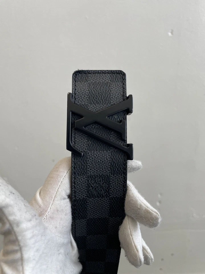 Auténtico Cinturón de Vestir LOUIS VUITTON Negro Hebilla Grafito Cuero Damier 36 pulgadas Foto 3 de 4