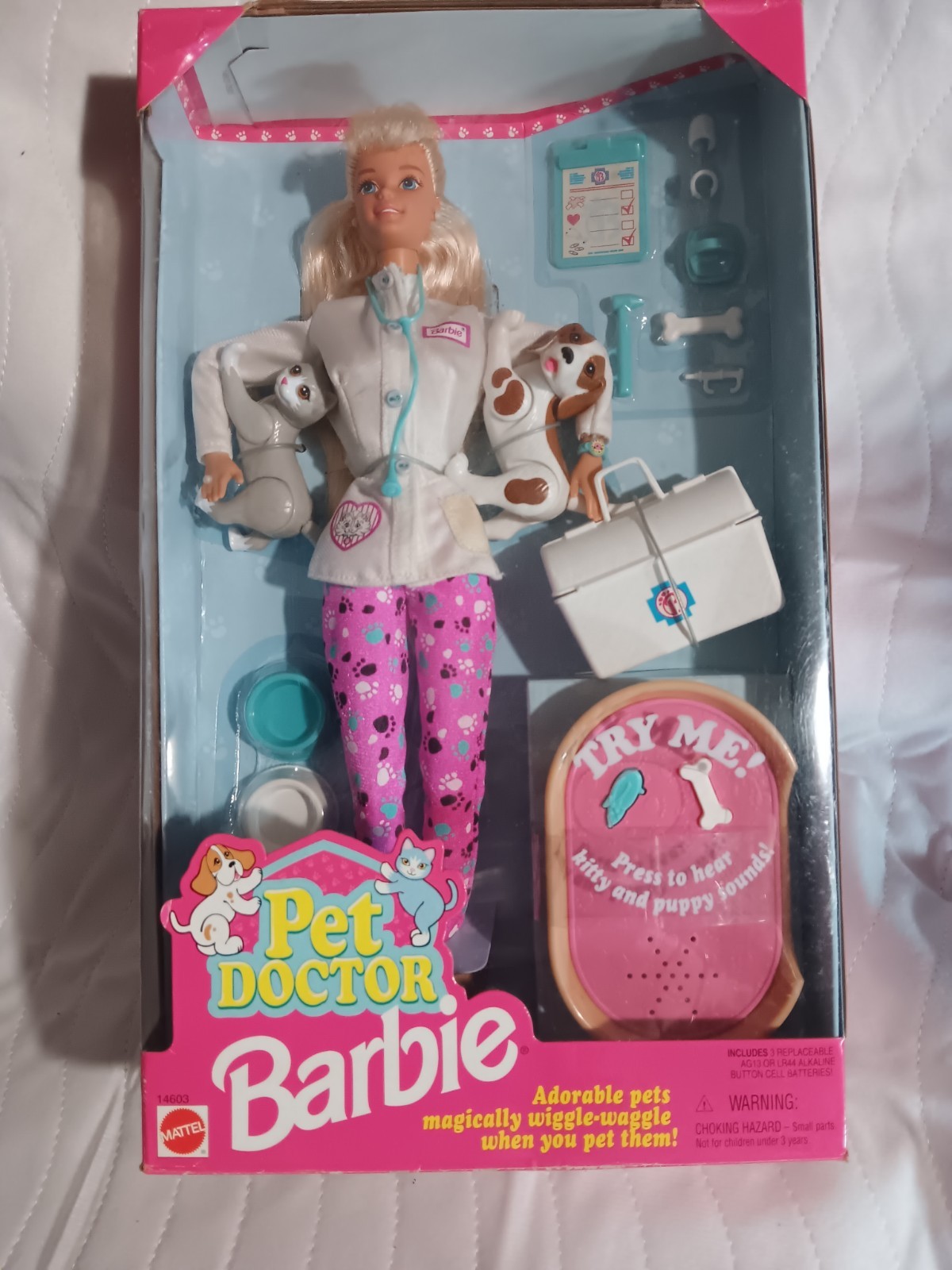 Vintage 1996 Vet Barbie Pet Doctor Doll Dog & Cat New In Box
