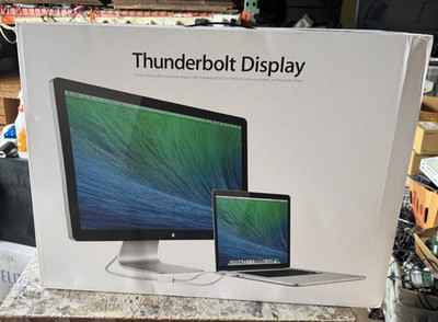 Brand New Sealed With Original Box  Apple 27'' Thunderbolt Monitor A1407