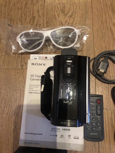 Camescope 3D Sony HDR-TD20VE - Foto 6 di 15
