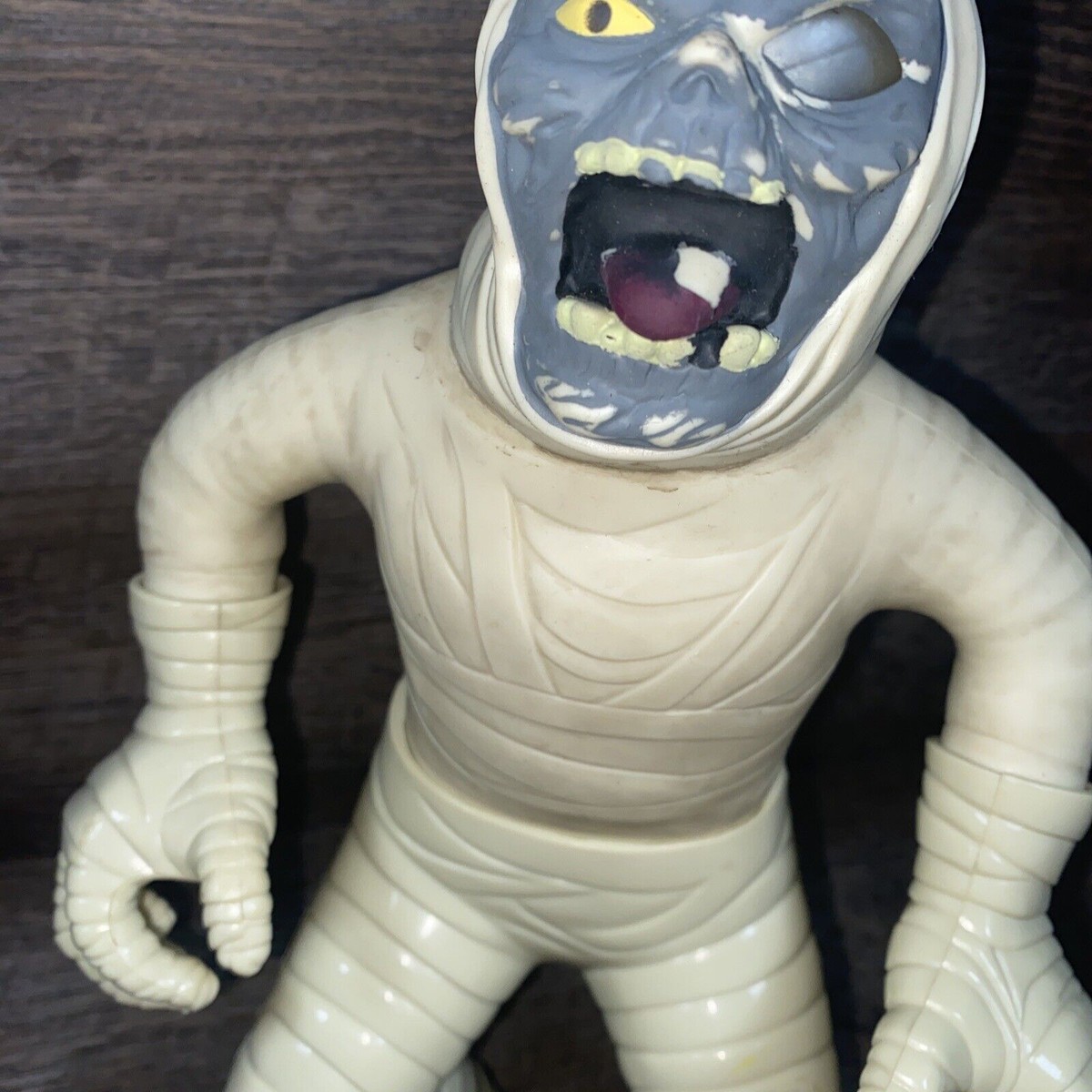Stretch Screamers Electronic Mummy Manley Toy Quest For Parts Or