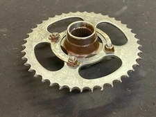 1989 SUZUKI LT300E REAR FLANGE SPROCKET 64611-41B00 64511-24510
