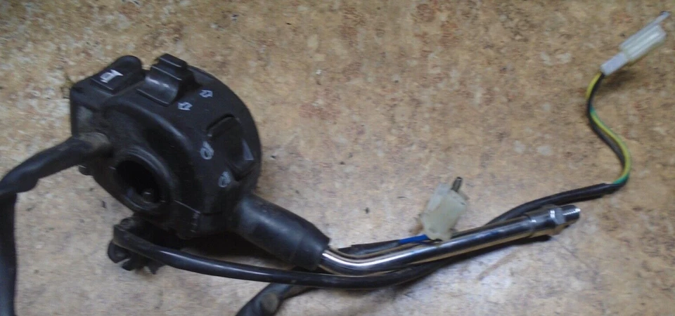 09 Schwinn Guangzhou Newport 150 Scooter Izquierdo Interruptores Controles Bocina Luces Giratorias Foto 2 de 2