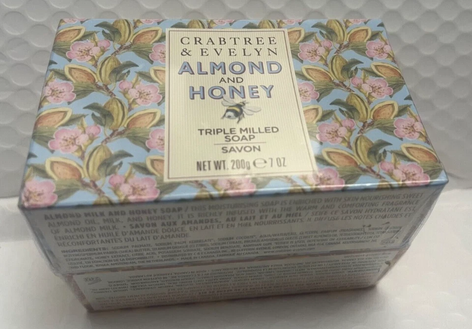 JUEGO DE DOS PIEZAS JABÓN TRIPLE MOLIDO CANGREJO & EVELYN 1, AVENA Y 1, ALMENDRA Y MIEL Foto 2 de 3