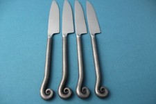 4 Dinner Knives Pier 1 One PII11 Scroll Coiled Iron 18/8 Stainless China 9"