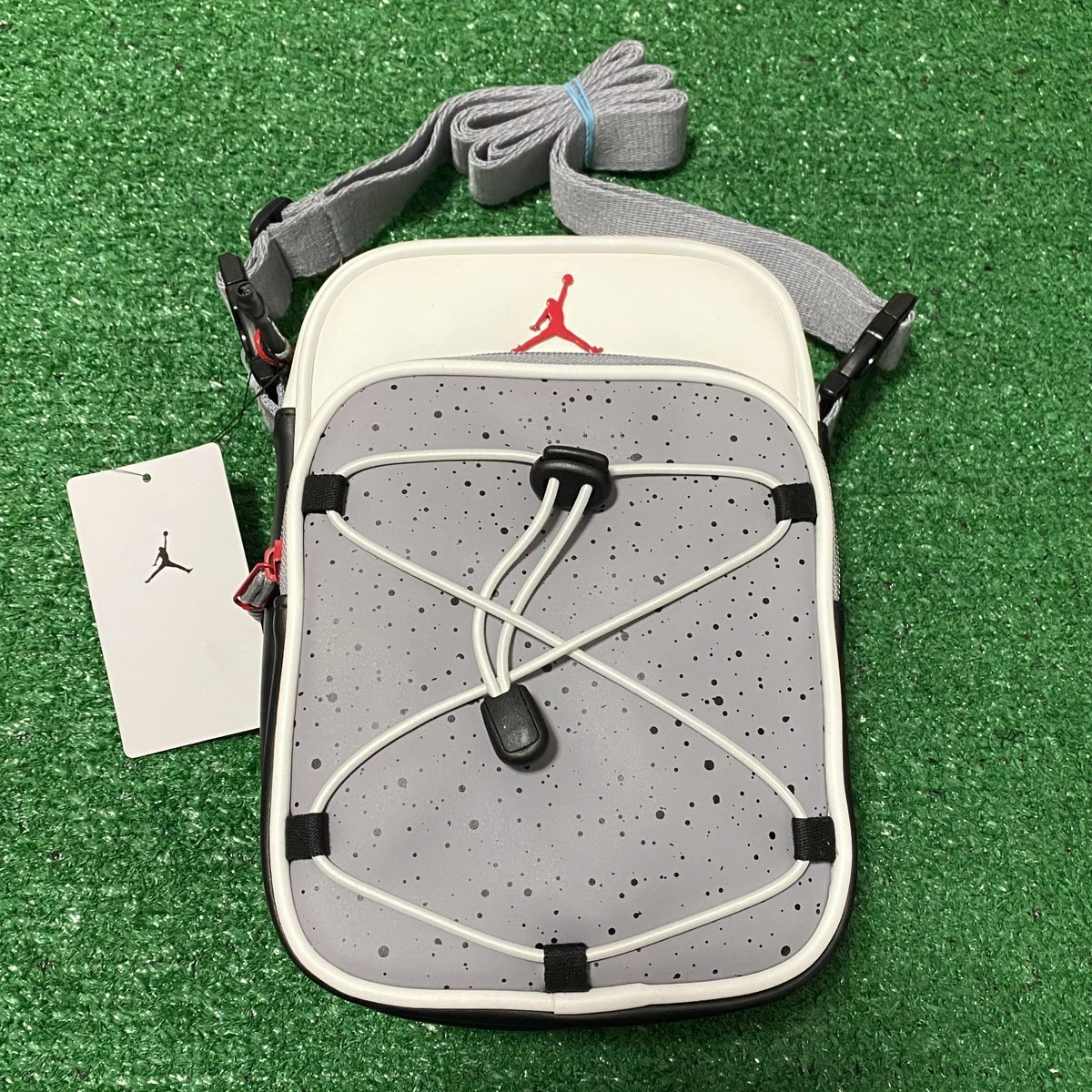 Preços baixos em Air Jordan Bag | eBay
