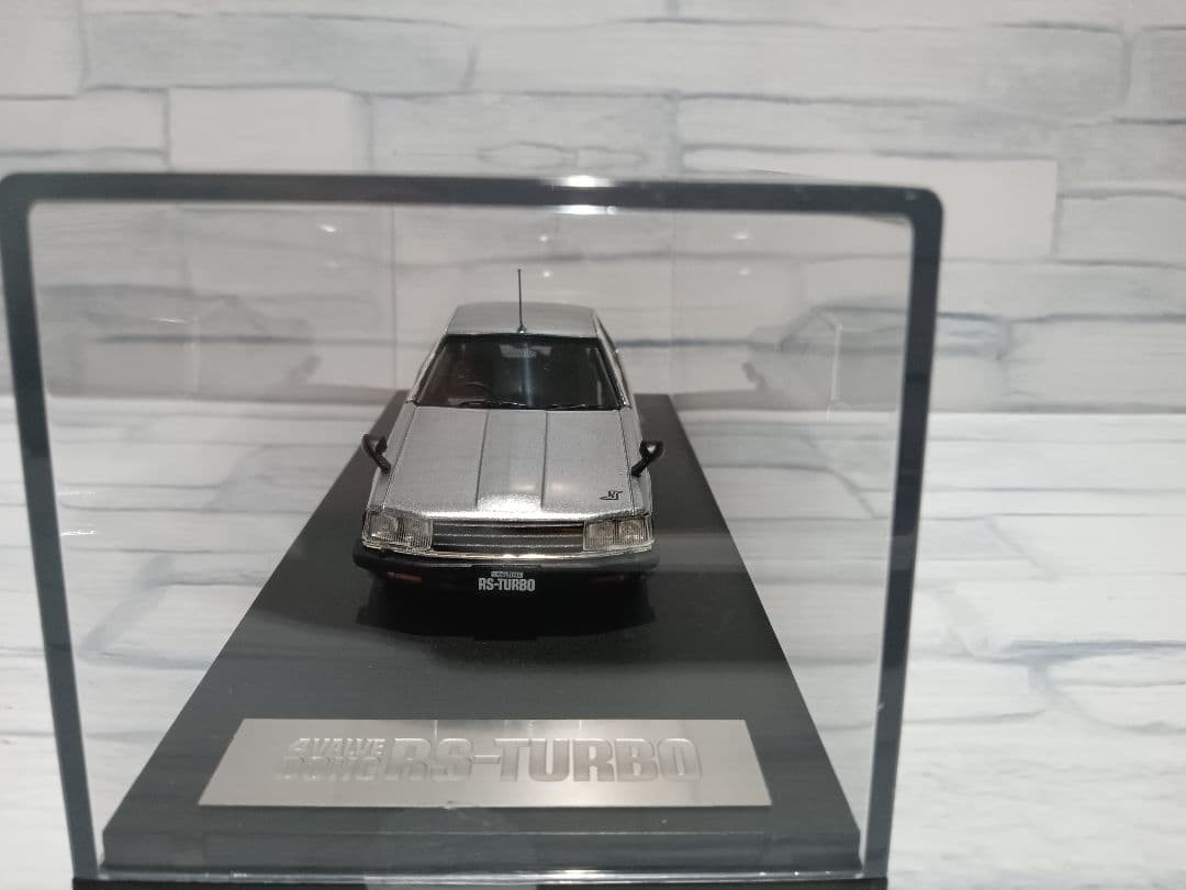 1/43 Skyline Hardtop 2000 RS Turbo KDR30 modello pressofuso autentico da coll... foto 3