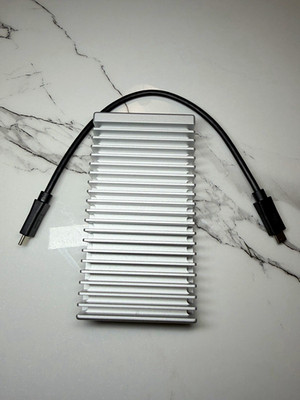 OWC Express 1M2 USB-C M.2 SSD Enclosure Aluminum Heat Sink, Silver