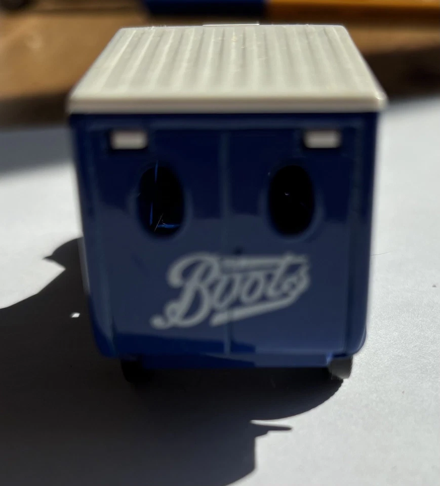 Botas Cosméticos Promocional Vehículo Furgoneta De Colección Diecast Coche Publicidad Raro Foto 2 de 4