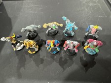 A30184 WARHAMMER BLOOD BOWL OOP ORKS ORCLAND RAIDERS CUST TEAM OOP PLASTIC BLACK