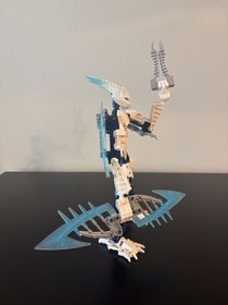 LEGO Bionicle Gelu Glatorian Legends 8988 (99% complete) Please Read