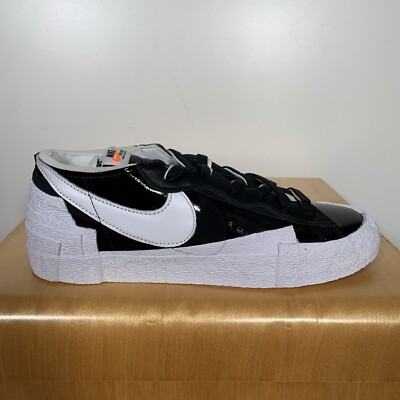 スニーカー [Nike x Sacai] Blazer Low Black Patent Leather DM6443-001 Nike Blazer Low Sacai Black Patent Leather DM6443-001 Mens