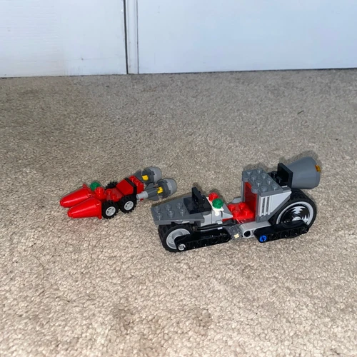 Lego 75549 Minions the Rise of Gru Unstoppable Bike Chase No Figures Incomplete