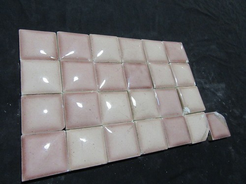 ~ LOT OF 25 ANTIQUE VICTORIAN BUBBLE TILES ~ ARCHITECTURAL SALVAGE - Picture 12 of 12