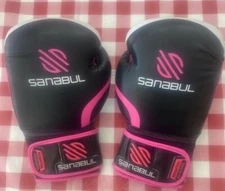 Sanabul Women's 12ounce Sparring Gloves; Essential Gel gloves