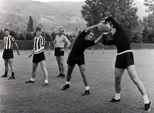 Photo de presse vintage Football, Juventus vs Z Rennes,Kovacevic,1999