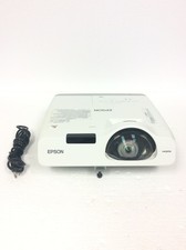 Epson Powerlite 530 H673A 3LCD 3200 Lumens 1024x768 Projector w/ 847 Lamp Hours