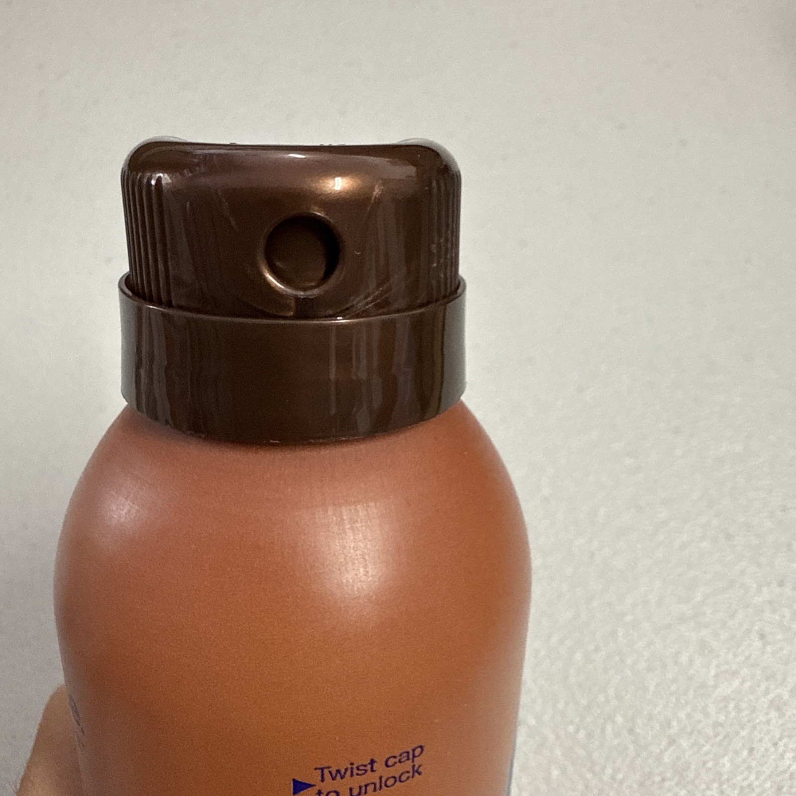 Vaseline Cocoa Radiant Body Lotion Continuous Spray, 190 mL
