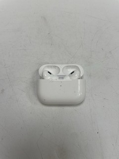 Apple AirPods Pro with MagSafe Wireless Charging Case