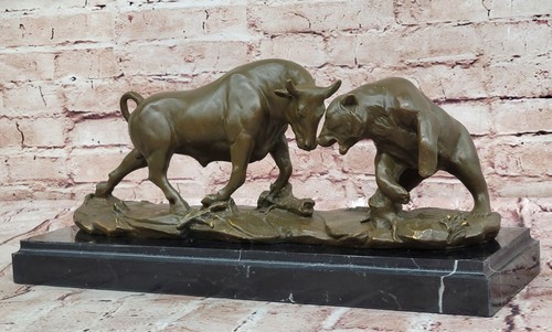 Estatua de bronce del mercado financiero escultura de toro y oso de Milo o M López venta - Imagen 3 de 10