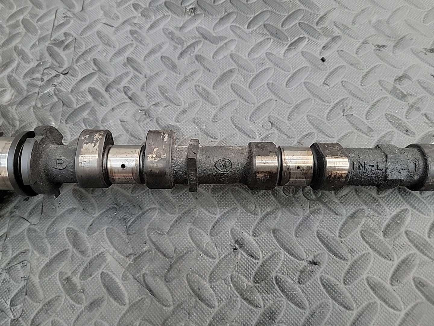 2018 Mclaren 720s Driver Left Intake Camshaft Oem