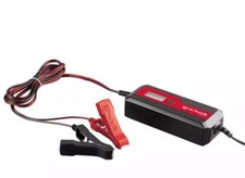 Ultimate Speed 6V Or 12V LCD Car Motorcycle Battery Charger Overload Protection