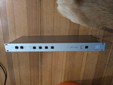 Ubiquiti Networks USG-PRO-4 Enterprise Gateway Router with Gigabit Ethernet