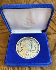 RONALD REAGAN 1985 Inaugural Silver Medal #1067 White House Issued/Numbered: COA