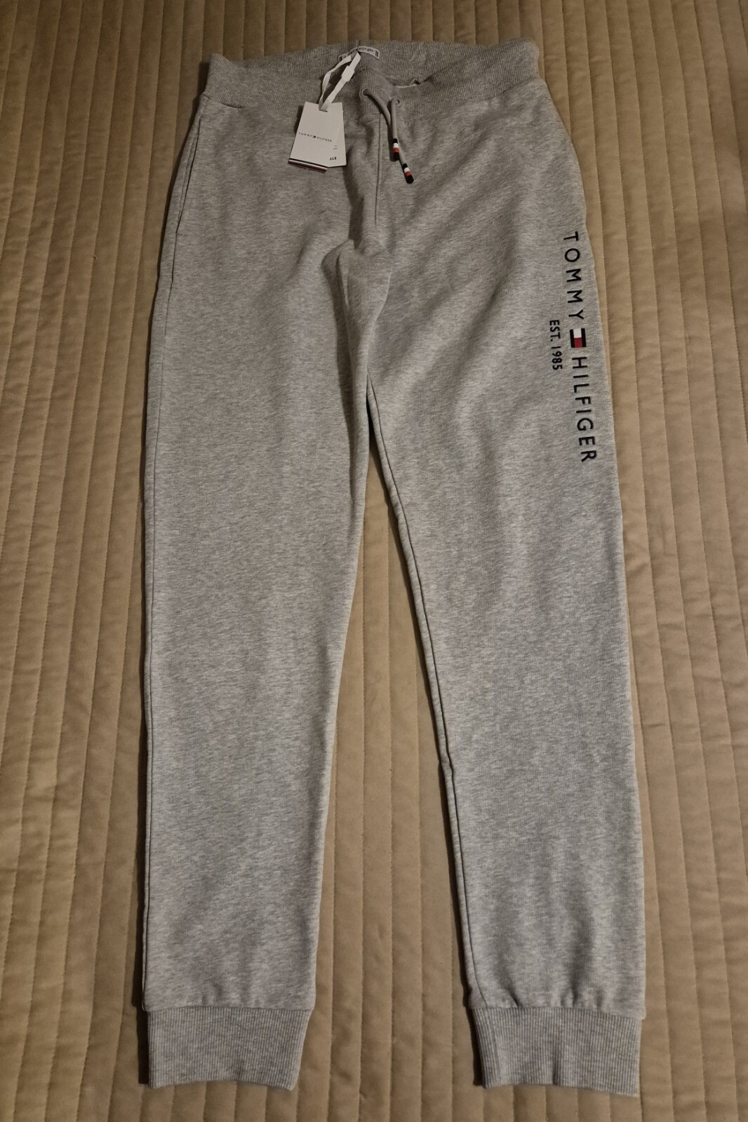Tommy Hilfiger Essential Junior Boys Joggers (16Y) NEW image 3
